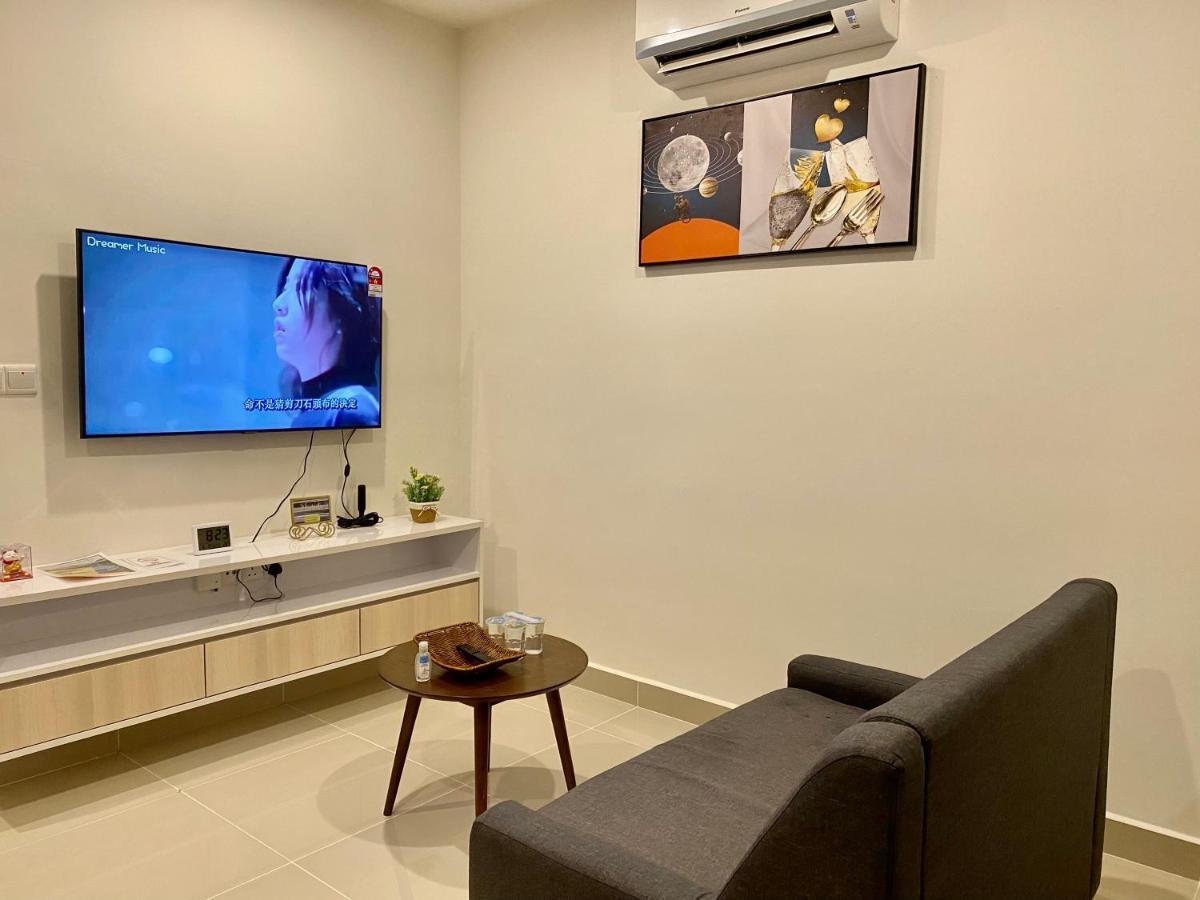 Kota Kinabalu City The Shore - Lucky 7 Homestay Ngoại thất bức ảnh