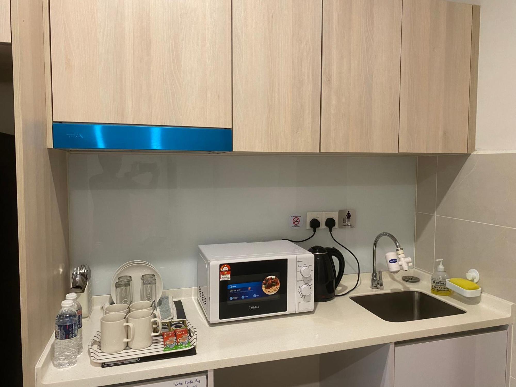 Kota Kinabalu City The Shore - Lucky 7 Homestay Ngoại thất bức ảnh