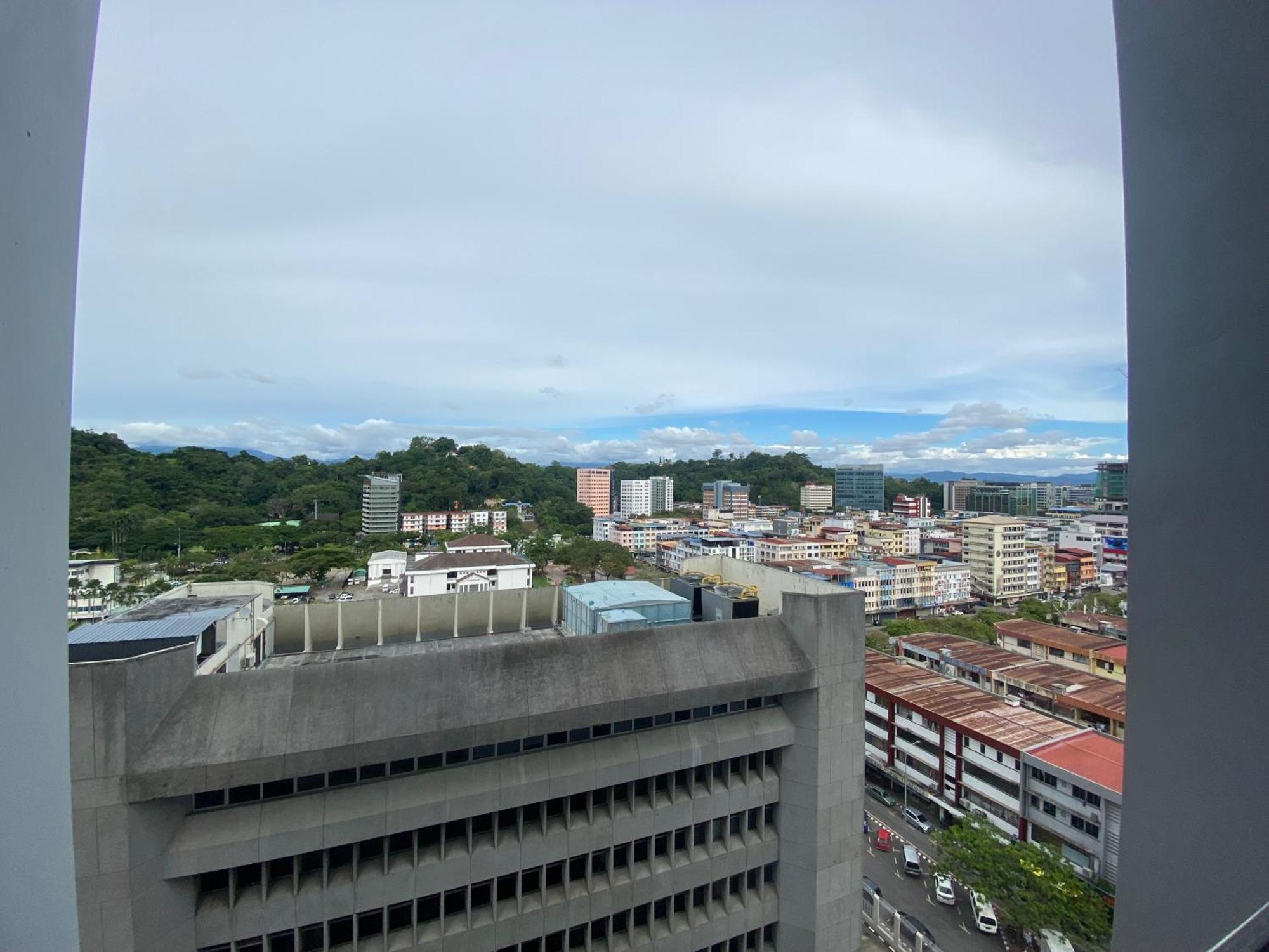 Kota Kinabalu City The Shore - Lucky 7 Homestay Ngoại thất bức ảnh